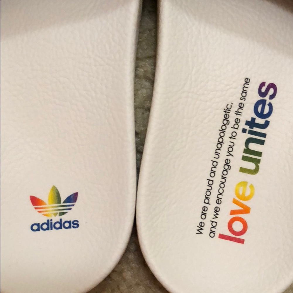 ADILETTE SLIDER - Picture 3 of 3